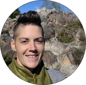 Dr. Hayley Peter-Contesse